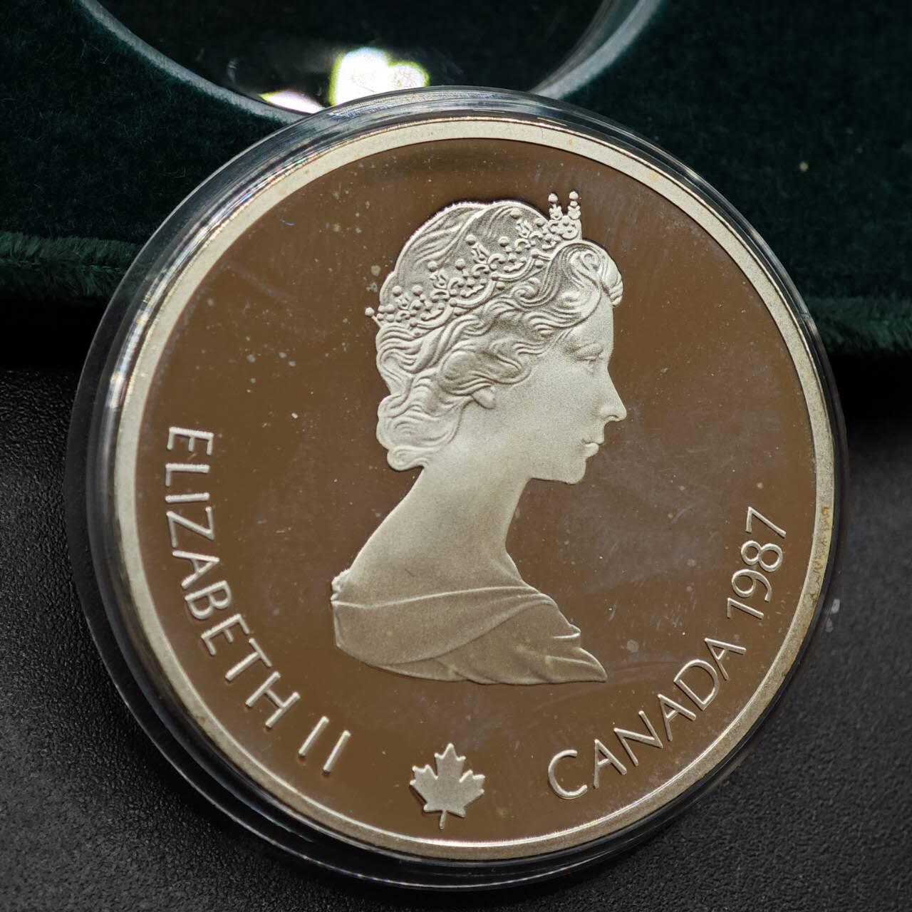 【淘币小摊】实时拍第七百九十五拍   银币套币场   满百包邮可预留二周 每周一统一发货   加拿大1988年卡尔加里冬奥会20元精制银原盒原证币 重34.107克925银 银价347