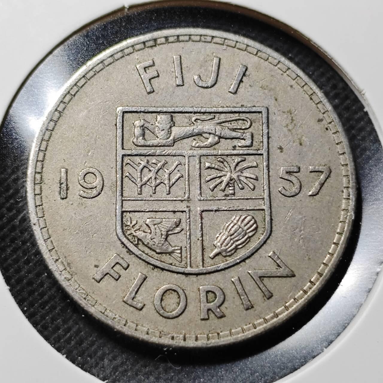 KK钱币收藏小铺  第368场  2月预留时间 周末发货  1957斐济1弗洛林
