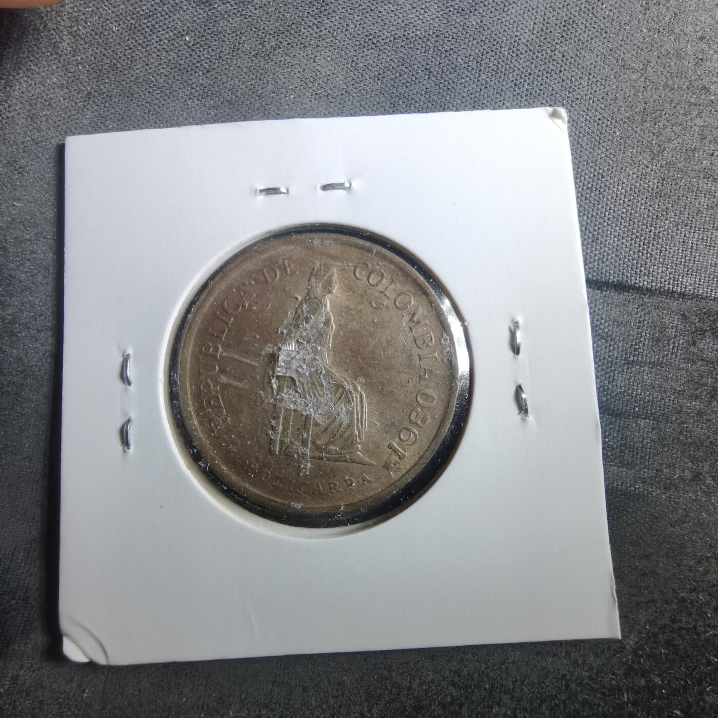 沼泽如烟--第899场 哥伦比亚1980年5比索