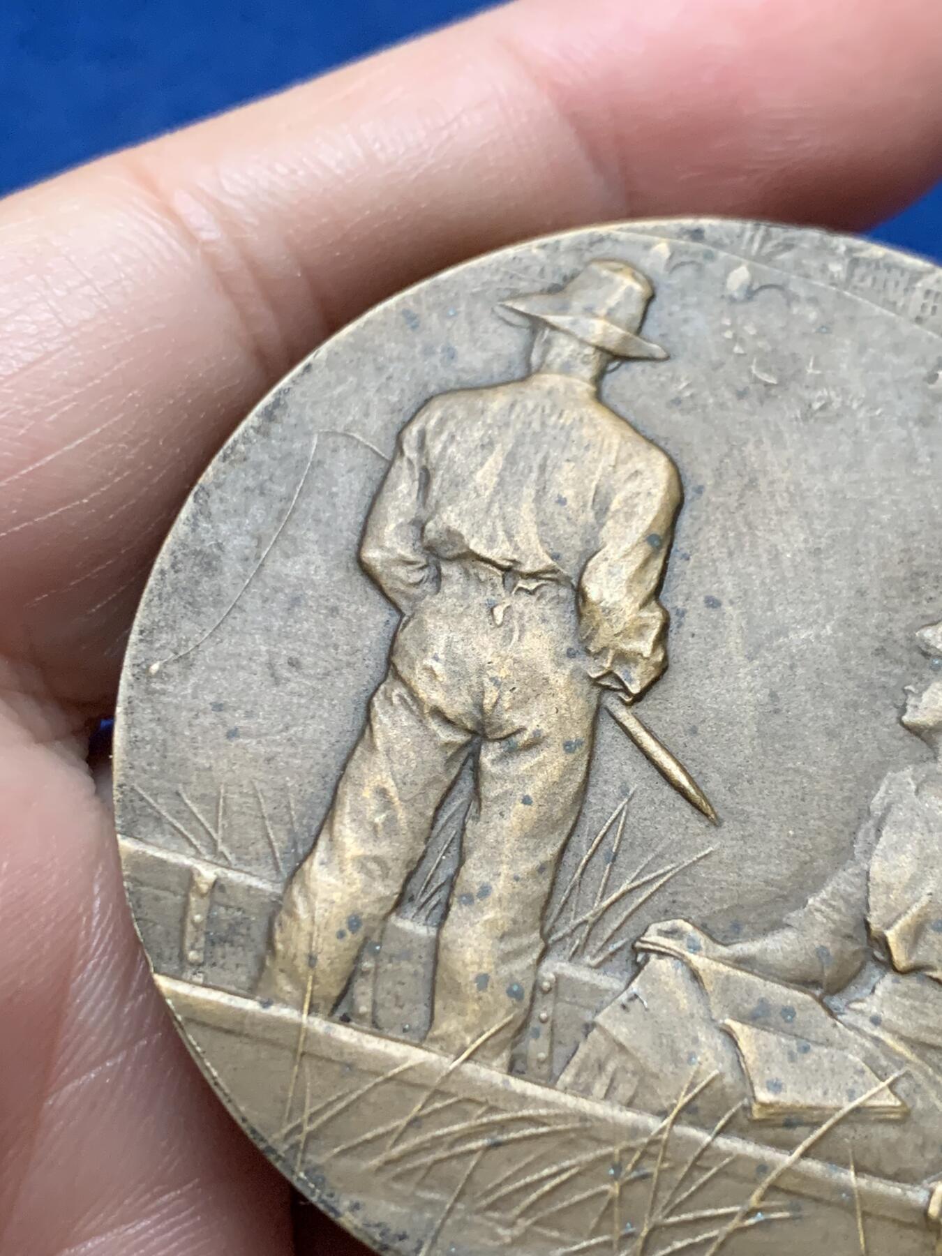 《竞宝斋》第437场 周日，周一2场连拍 （全场包邮） 法国农业部渔业铜章 62.85克 49.6mm 丰饶角铜标 品种少见 景观雕刻清晰