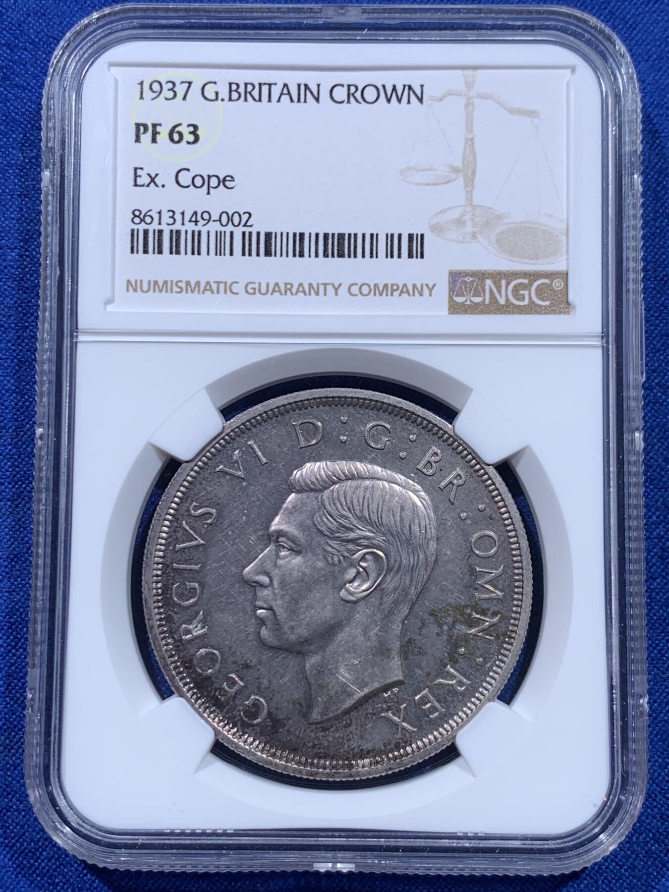 《竞宝斋》第437场 周日，周一2场连拍 （全场包邮） NGC PF63  Cope旧藏 英国1937年乔治六世精制1克朗，出自他的加冕套币。共发行26400套，双面包浆优美，高点略有磨损但是丝毫不掩精制风范。
