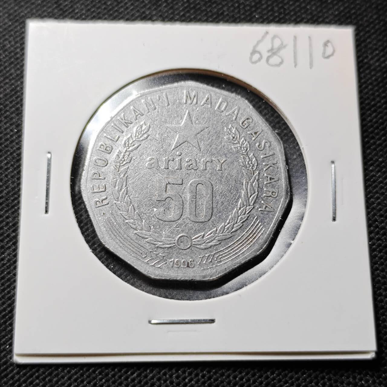 KK钱币收藏小铺  第368场  2月预留时间 周末发货 马达加斯加50阿里亚里 