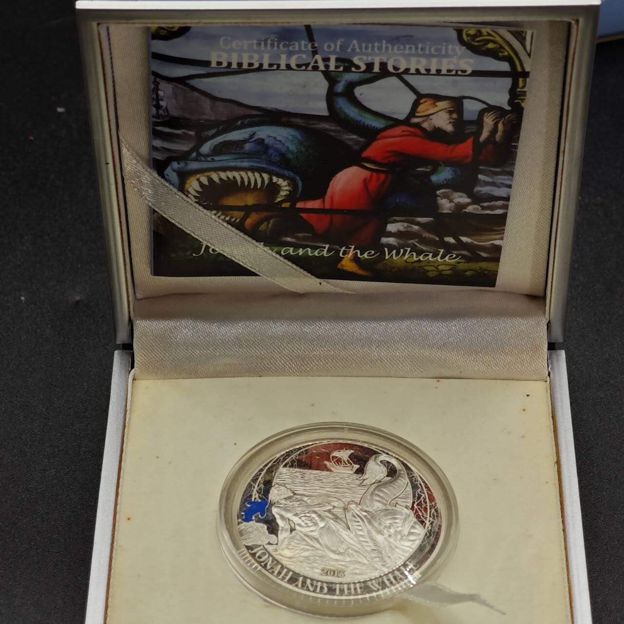 【淘币小摊】实时拍第七百九十五拍   银币套币场   满百包邮可预留二周 每周一统一发货   （稀少）2015年帕劳2元精制彩色银币 圣经故事-约拿和鲸鱼 0.5盎司925银 发行量1千 盒证全