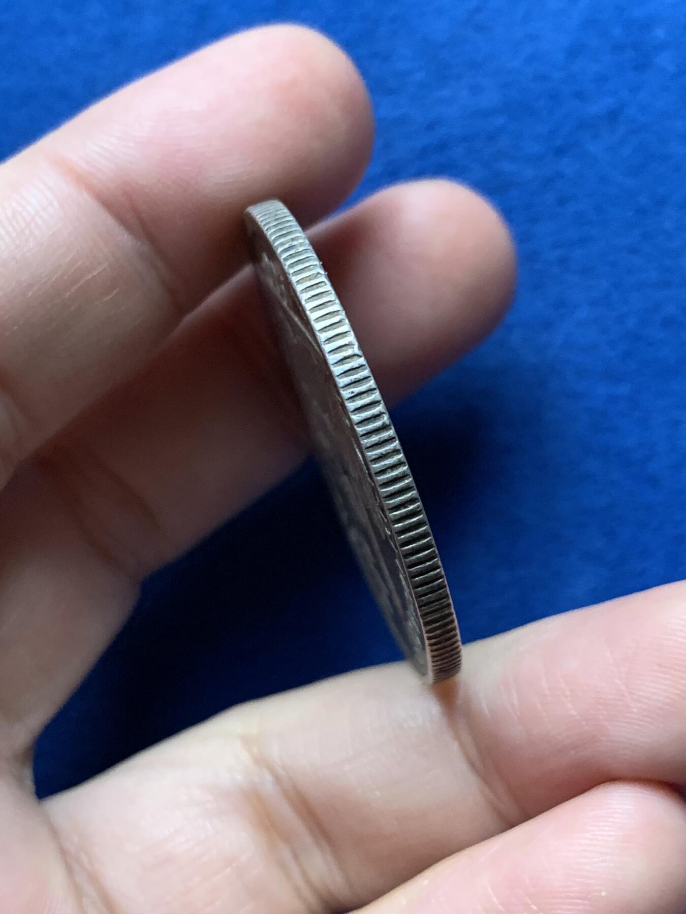 《竞宝斋》第437场 周日，周一2场连拍 （全场包邮） 法属印支1900年坐洋1皮阿斯特大银币 流通状态