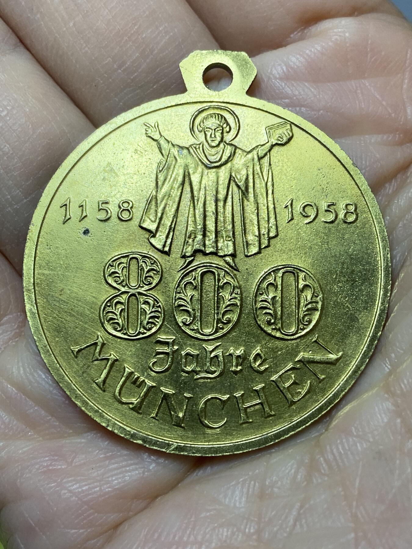 2025年第一百二十七场(总第一百五十三场）外国好品章牌、散币(免佣金)