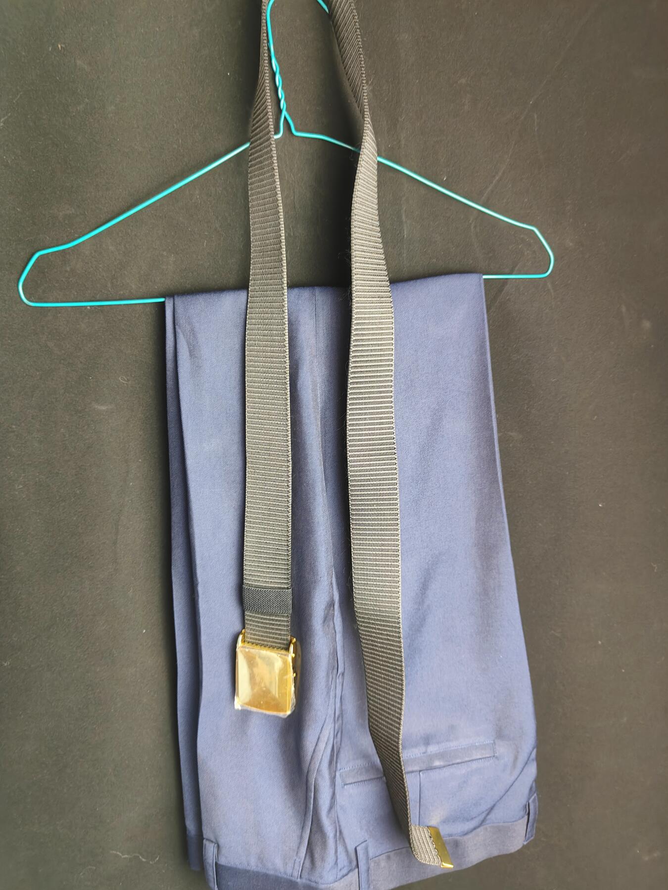 0元起拍勋章 第309期 咸鱼国勋章拍卖专场 11月12日（周三）下午6：00开始 胸围102 肩宽44 衣长73 袖长60领围39 腰围82 裤长98