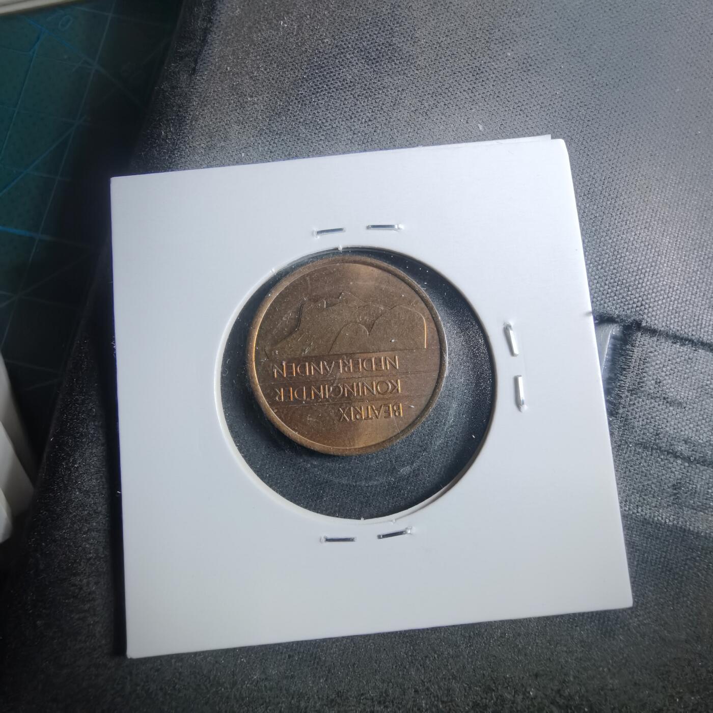 沼泽如烟--第899场 荷兰1984年五分