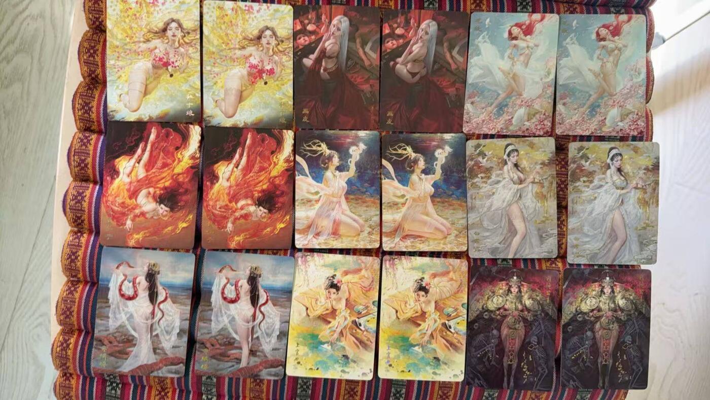 光影卡牌第25期，各家亲签，各家套卡，持续收拍品 妖姬传冷烫普卡20人物40张