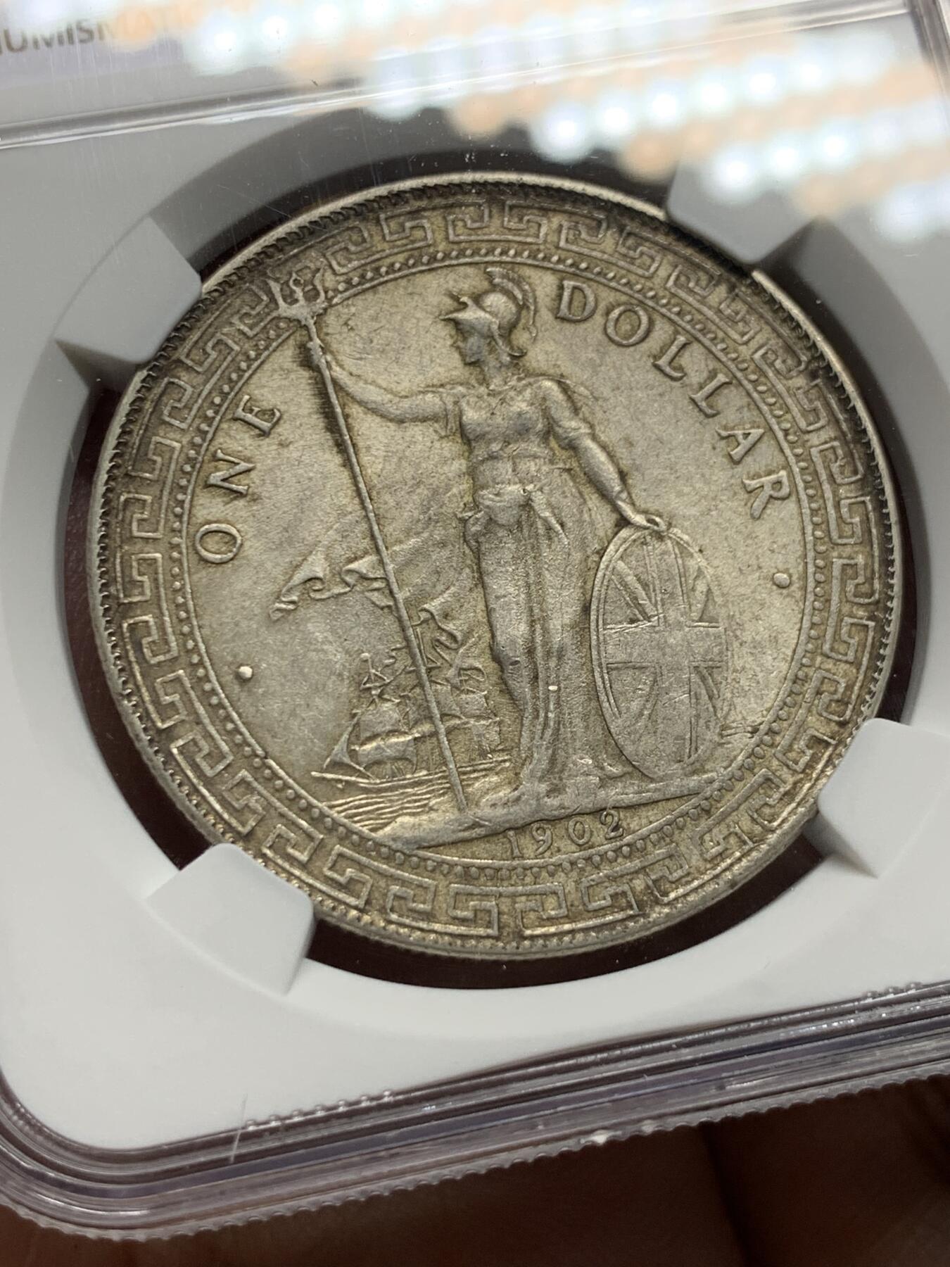 《竞宝斋》第437场 周日，周一2场连拍 （全场包邮） NGC AU58 英国1902年 站洋大银币 原味包浆  可藏状态