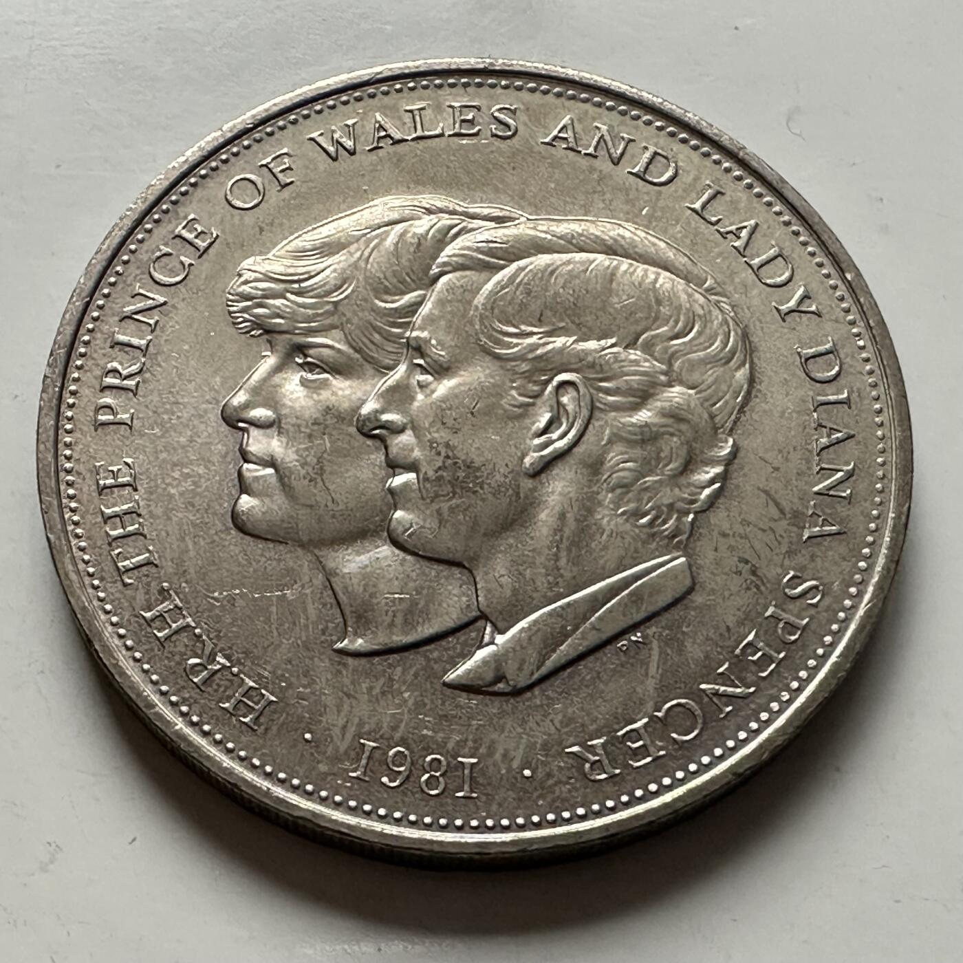 🌹外币初藏🌹🐯2025年第126场  每周二四六晚8️⃣点 接代拍 英国1981年克朗币