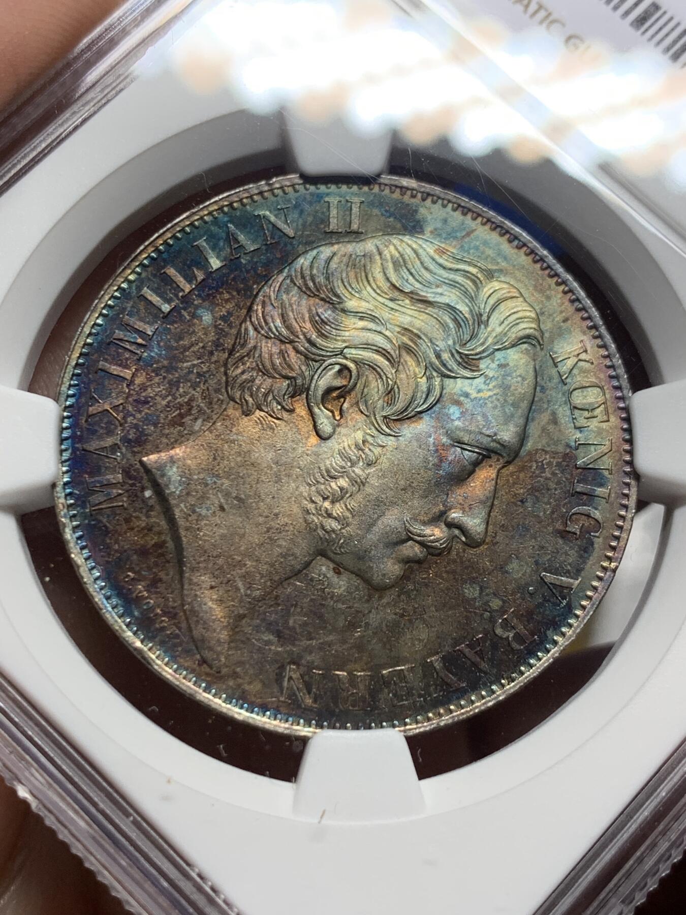 《竞宝斋》第437场 周日，周一2场连拍 （全场包邮） NGC MS62 德国巴伐利亚 1855年 马克西米利安圣母抱婴2盾大银币  鲜艳的五彩火烧包浆