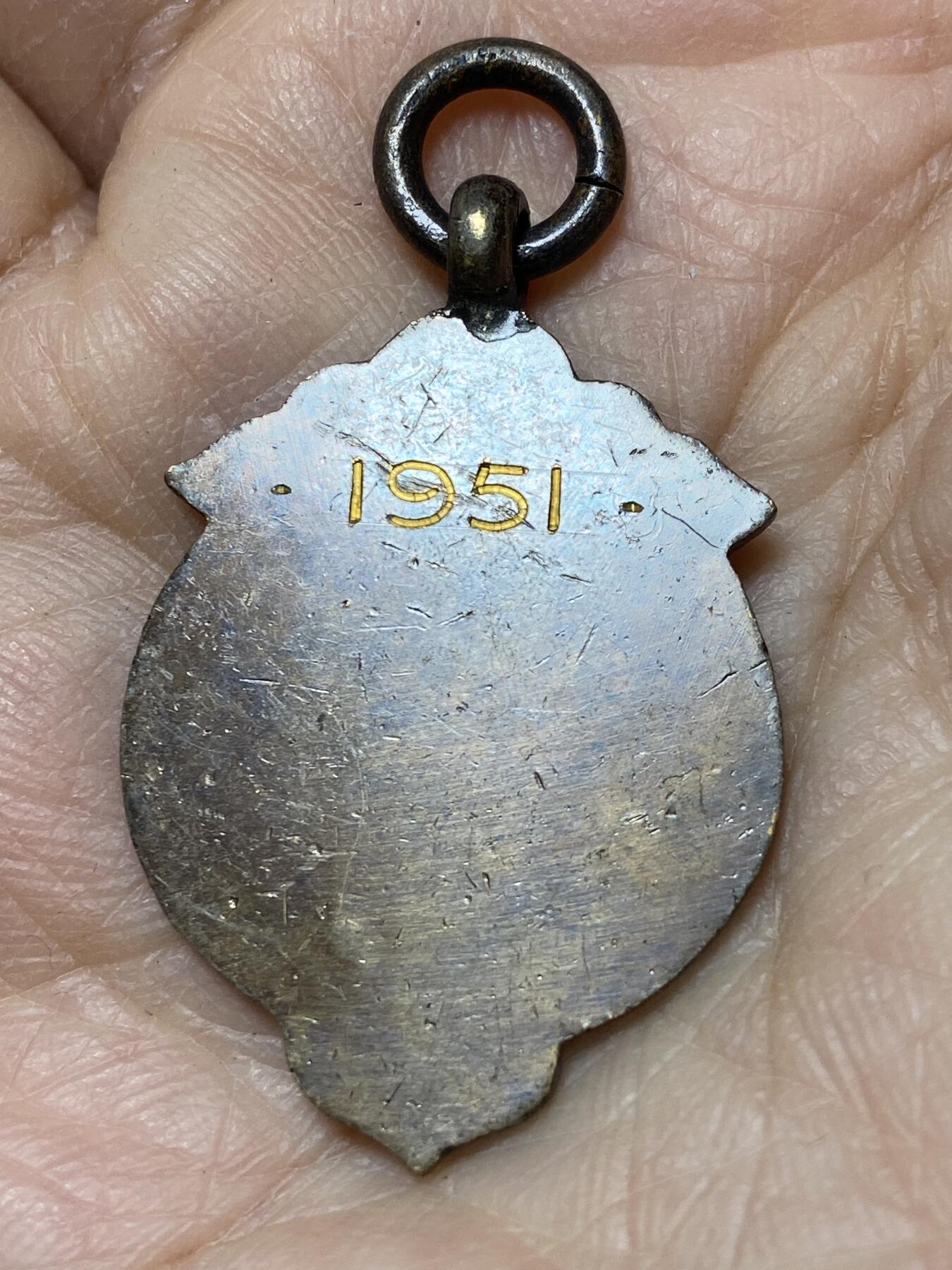 2025年第一百二十七场(总第一百五十三场）外国好品章牌、散币(免佣金) 英国🇬🇧1951年奖章，重7.33克