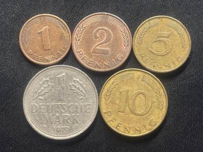 邮泉阁限时拍卖第三十五场 德国硬币专场（硬币在国外。请付邮费6元。） - 西德（联邦德国）1977年J版5枚