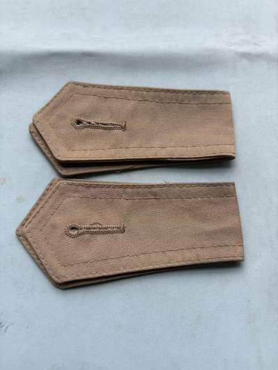 盛世勋华——号角文化勋章邮票专场拍卖第290期 - 欧洲不知名国家肩章