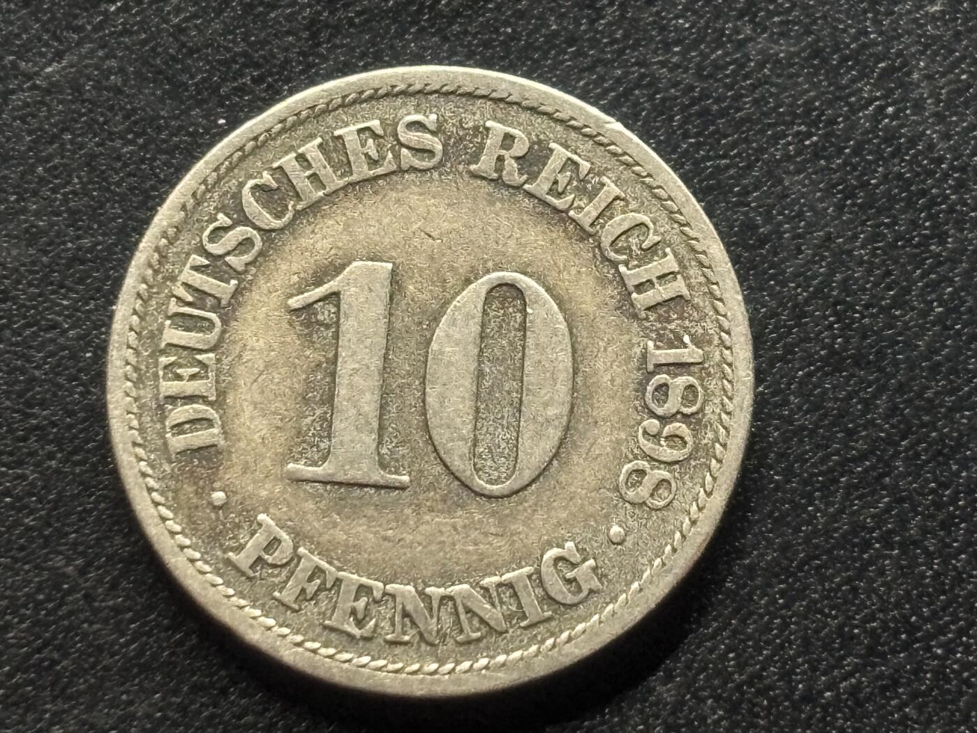 邮泉阁限时拍卖第三十五场 德国硬币专场（硬币在国外。请付邮费6元。） 德意志帝国1989年10芬尼A版