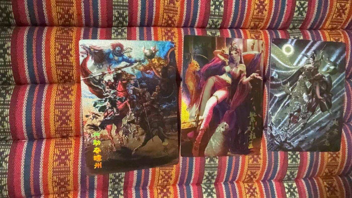 光影卡牌第25期，各家亲签，各家套卡，持续收拍品 龙耀水浒特卡粗闪3张