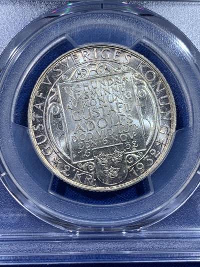 《竞宝斋》第437场 周日，周一2场连拍 （全场包邮） PCGS MS65 瑞典 1932年 2克朗纪念银币 包浆原味好状态 盒子背面支撑有磕