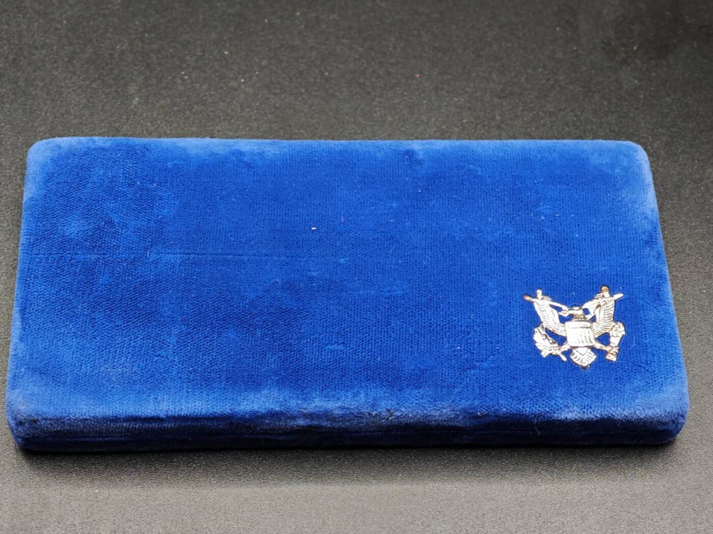 【淘币小摊】实时拍第七百九十五拍   银币套币场   满百包邮可预留二周 每周一统一发货   美国1986年自由女神纪念银币镍币套含一元银币26.7克900银 银价264