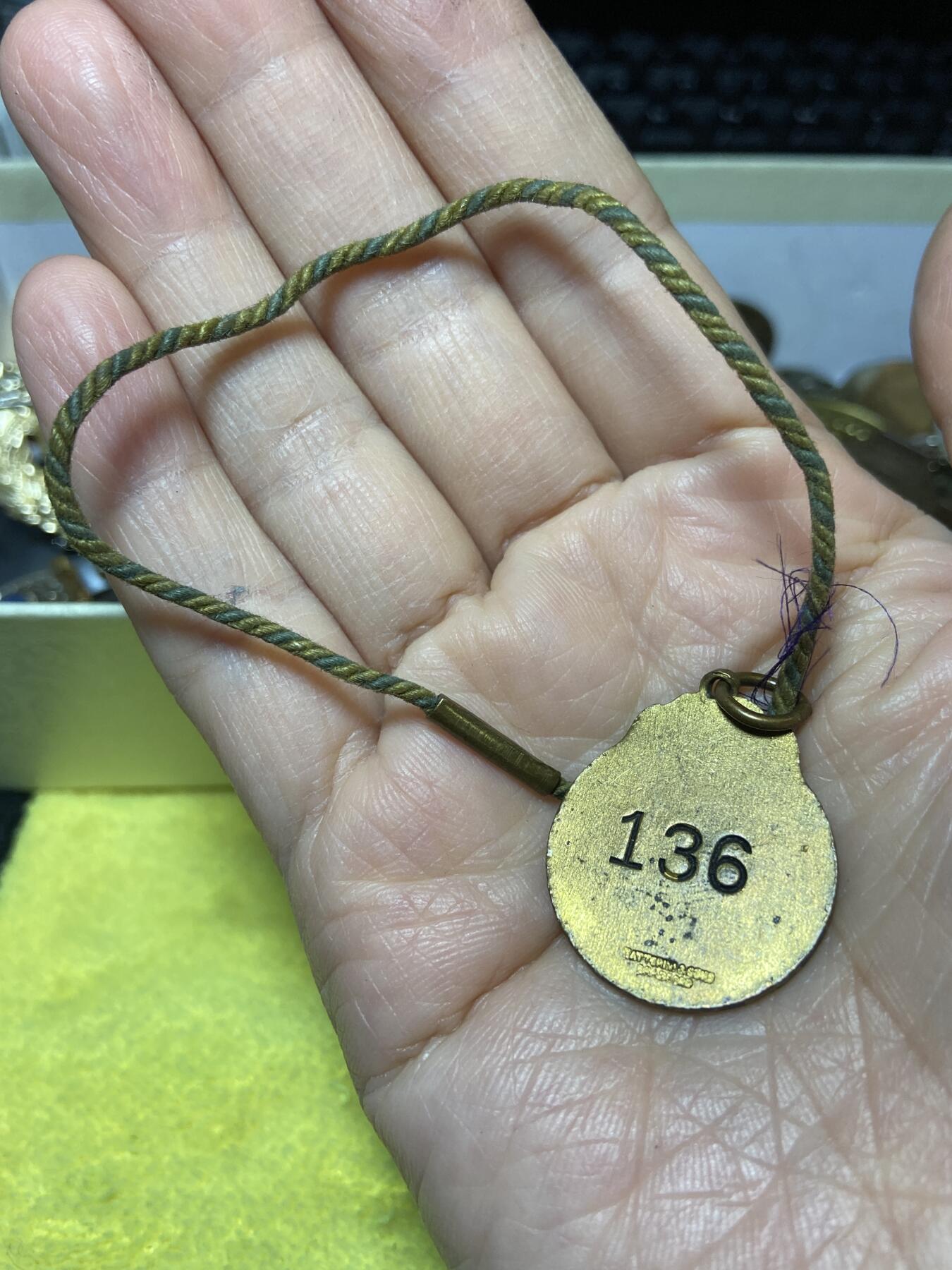 2025年第一百二十七场(总第一百五十三场）外国好品章牌、散币(免佣金)