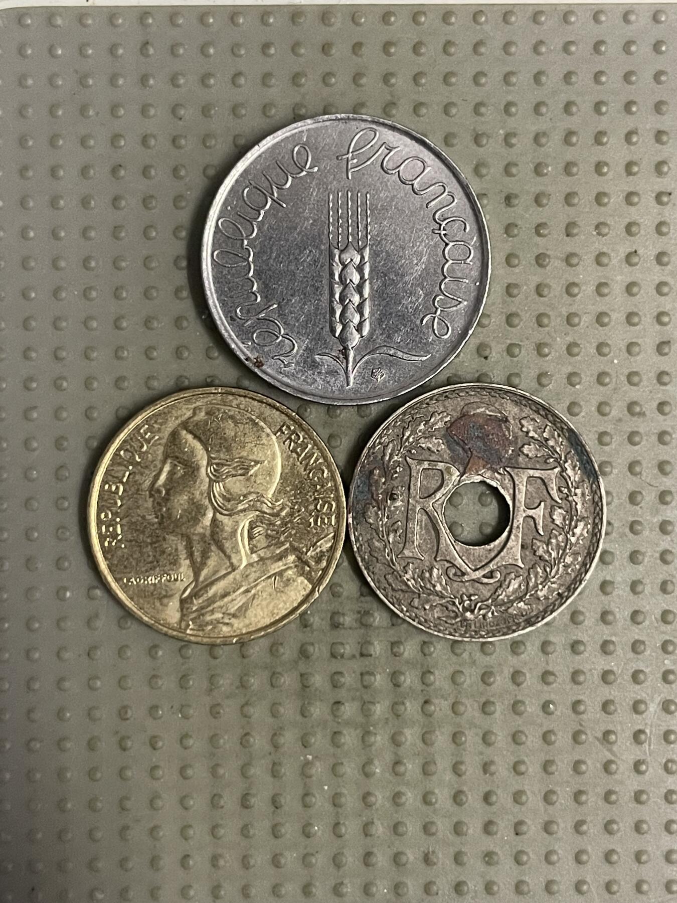 2025年第111场各国散币拍卖（总第111场） 法国5生丁3枚