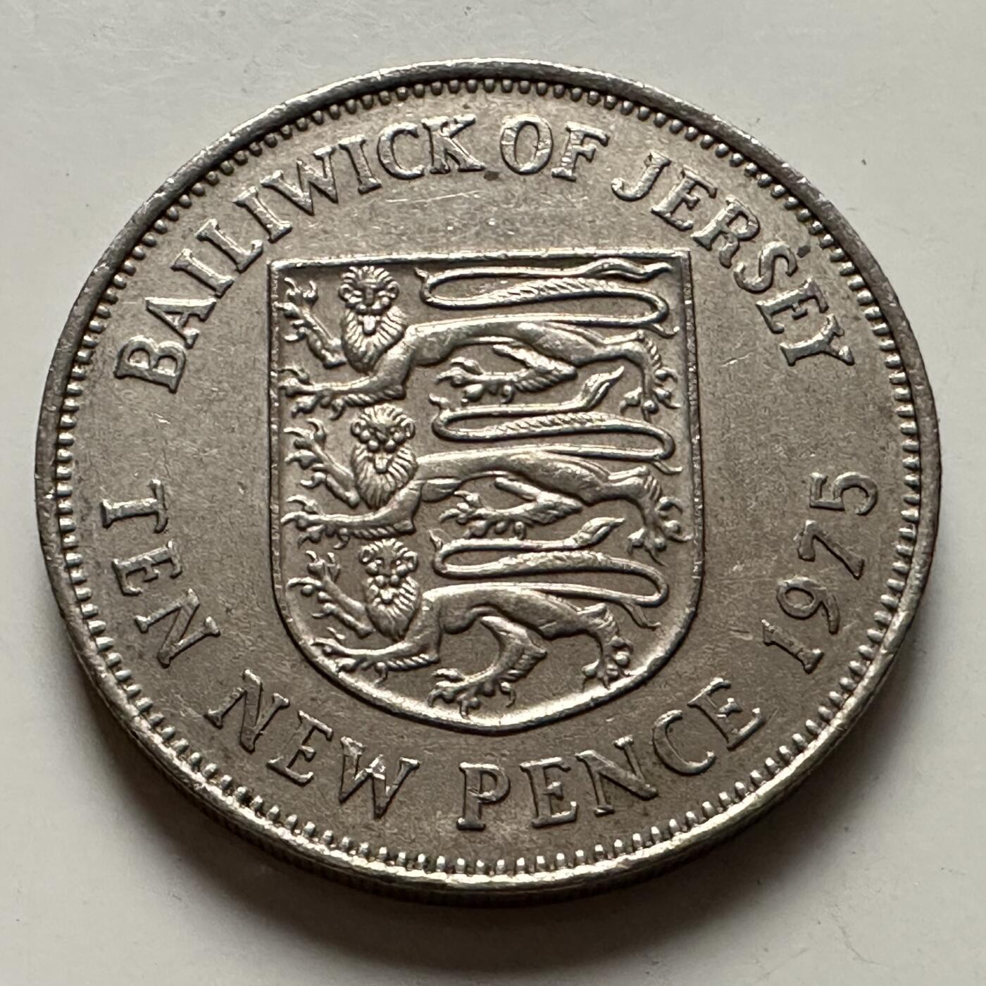 🌹外币初藏🌹🐯2025年第126场  每周二四六晚8️⃣点 接代拍 泽西岛1975年10便士