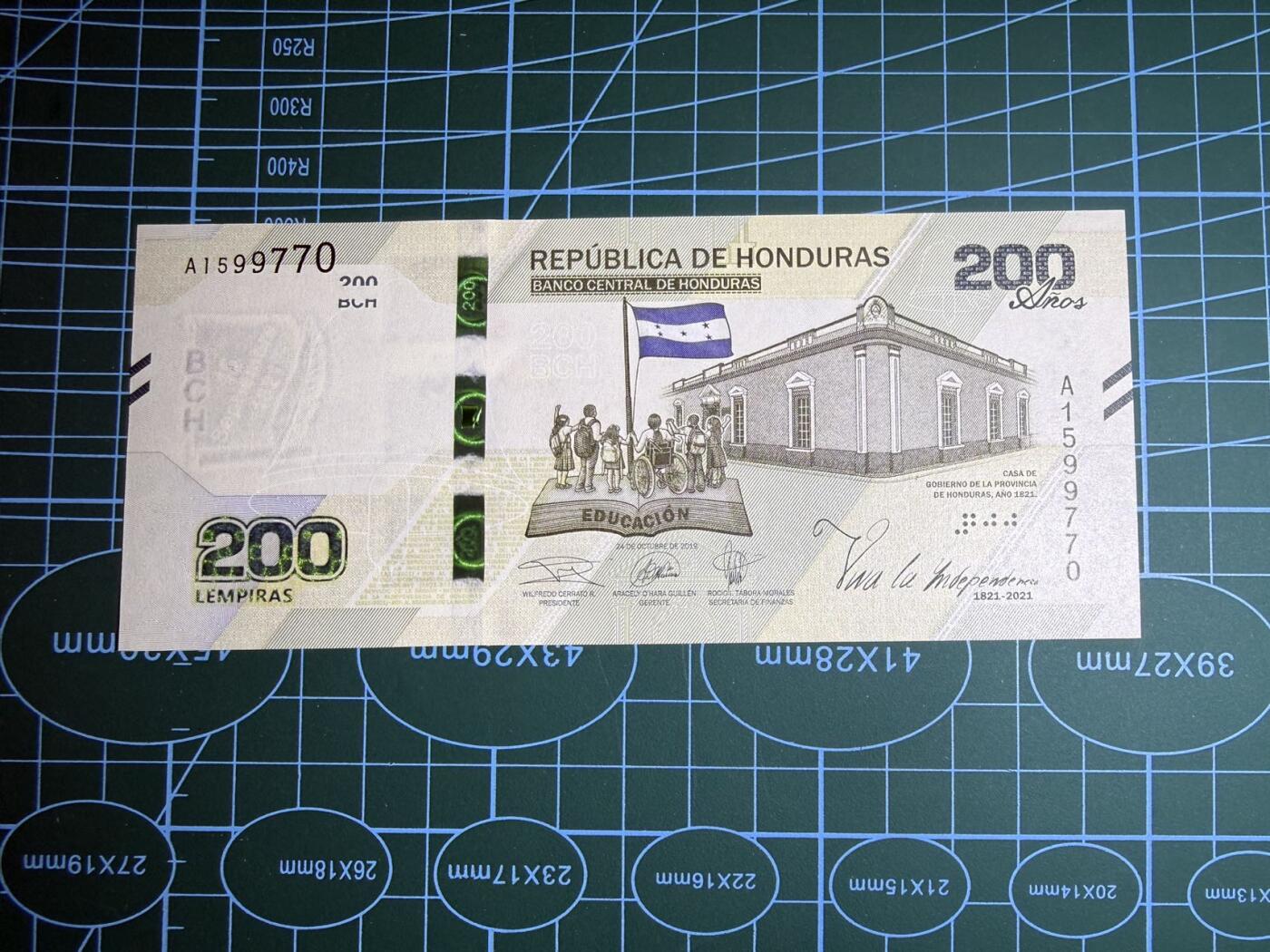 【炜奕收藏】，第五十期 2021年洪都拉斯200伦皮拉纪念钞，UNC品相