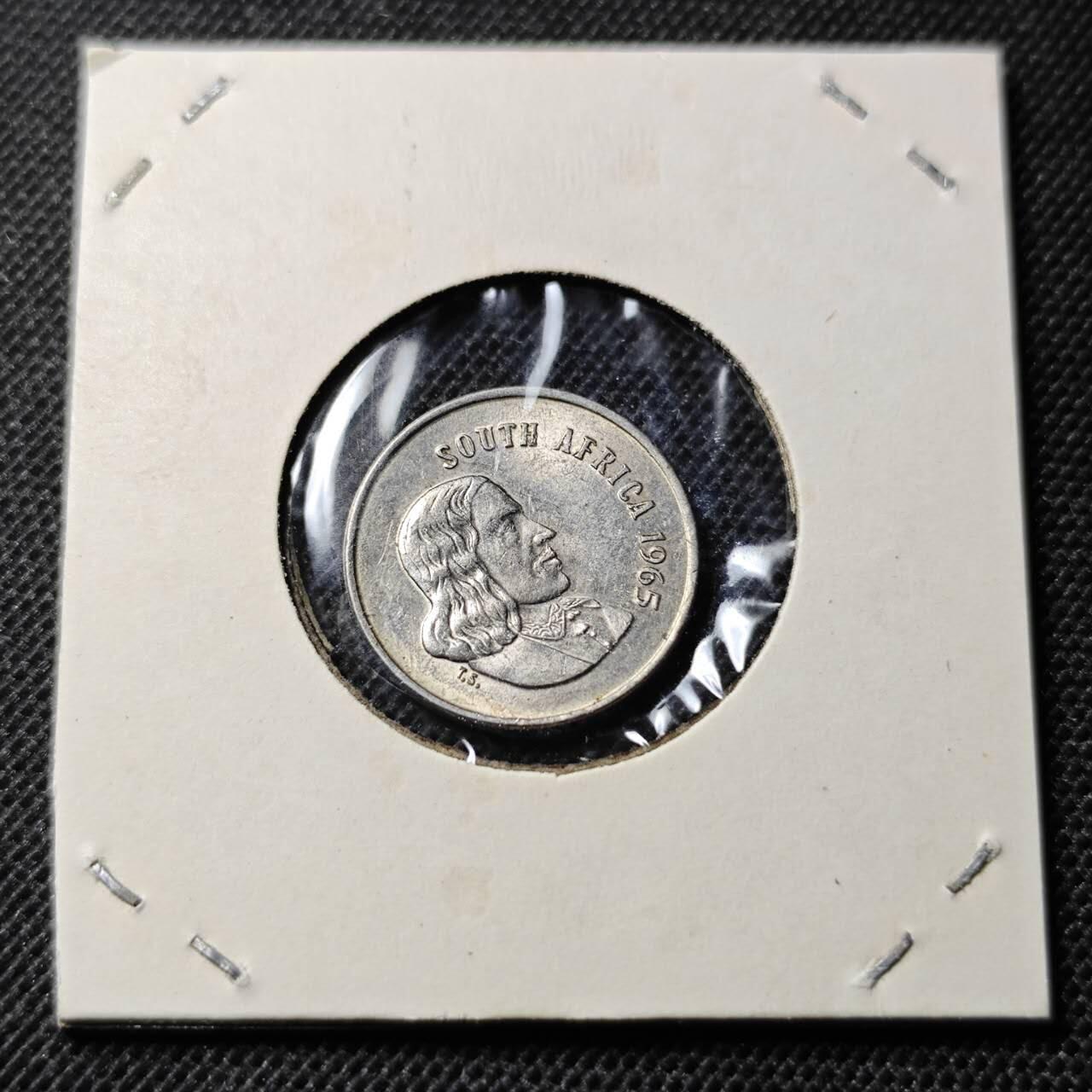 KK钱币收藏小铺  第368场  2月预留时间 周末发货  1964南非5分