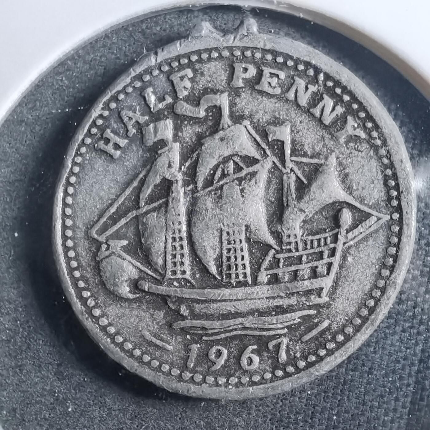 沼泽如烟--第899场 币形章