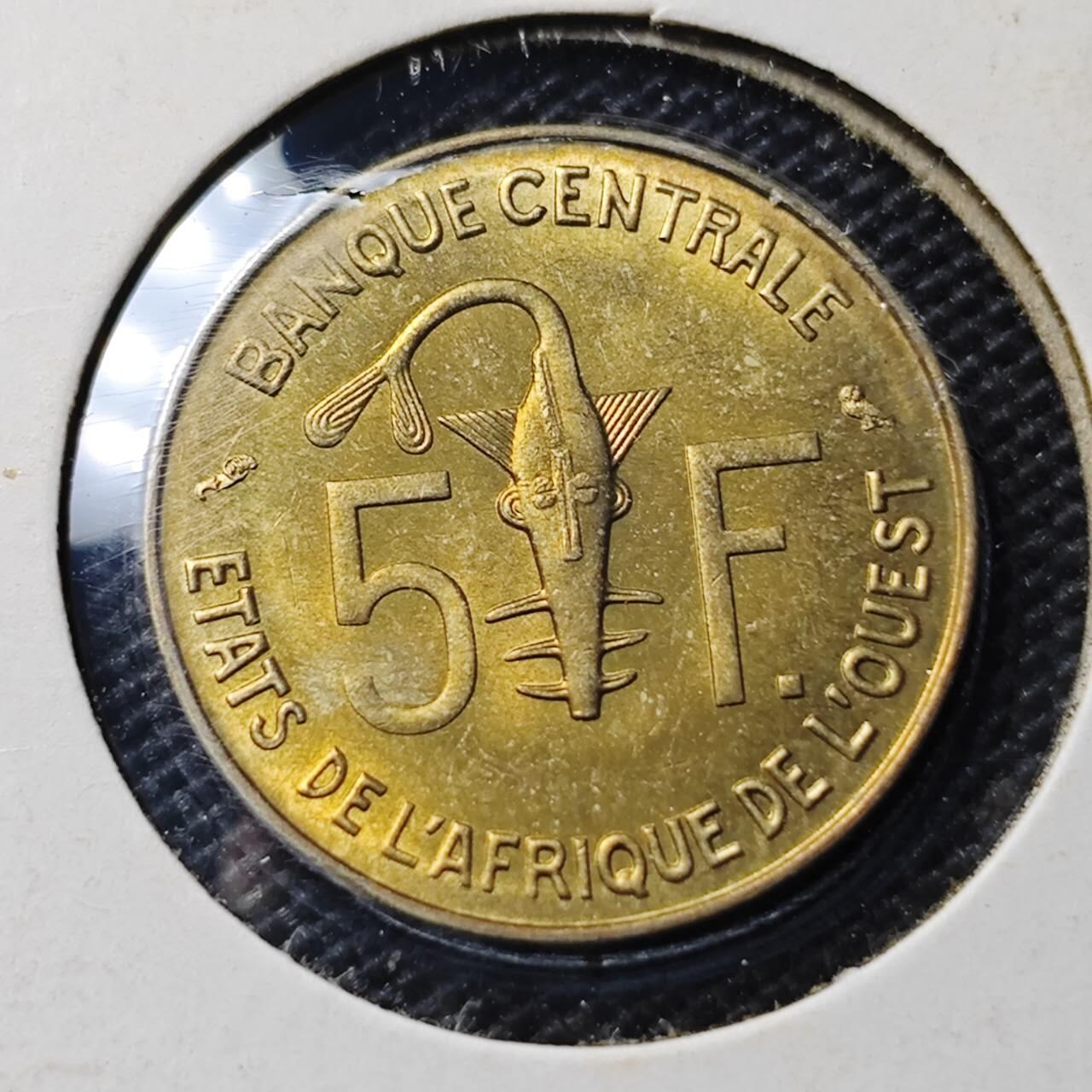 KK钱币收藏小铺  第368场  2月预留时间 周末发货  1972西非5法郎