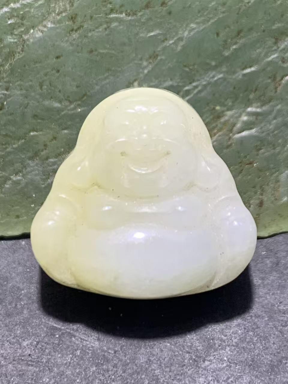 天然A货糯种翡翠雕刻通货弥勒佛吊坠一个！