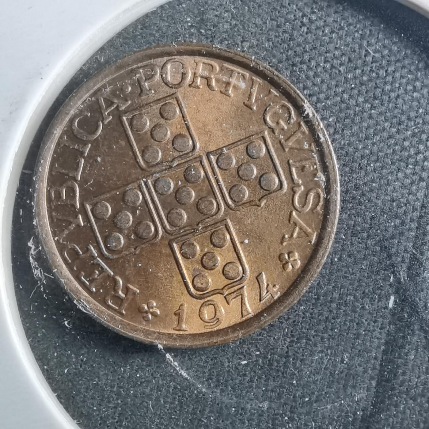 沼泽如烟--第899场 葡萄牙1974年20分