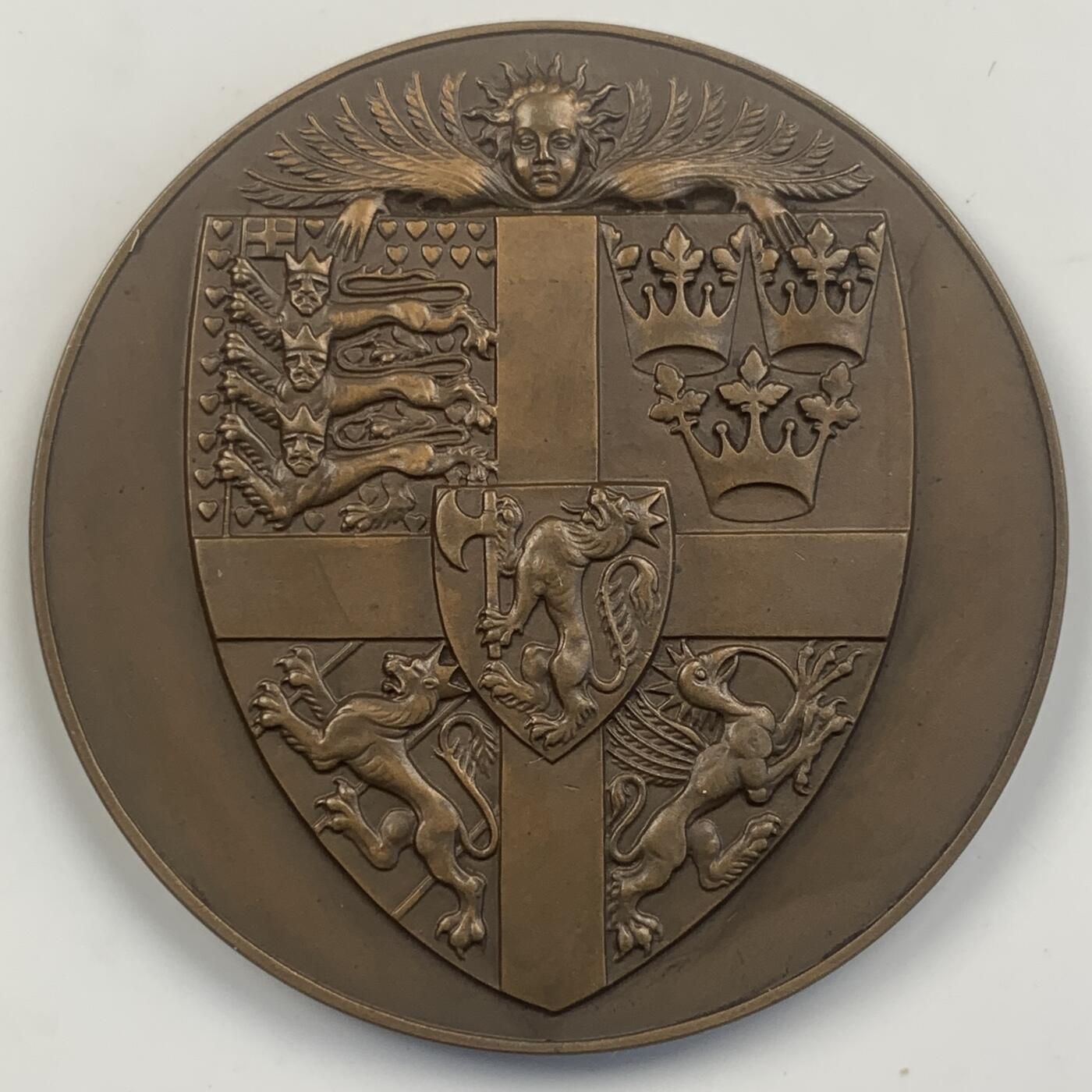 掌中浮雕-藏着的欧洲第041场 1934年瑞典钱币收藏学会铜章，55mm