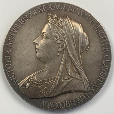 掌中浮雕-藏着的欧洲第041场 - 1897年英国女王登基60周年纪念银章, 55mm