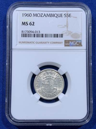 《竞宝斋》第437场 周日，周一2场连拍 （全场包邮） - NGC MS62 葡属莫桑比克 1960年 5埃斯库多银币 卷拆品 低评 葡系必备