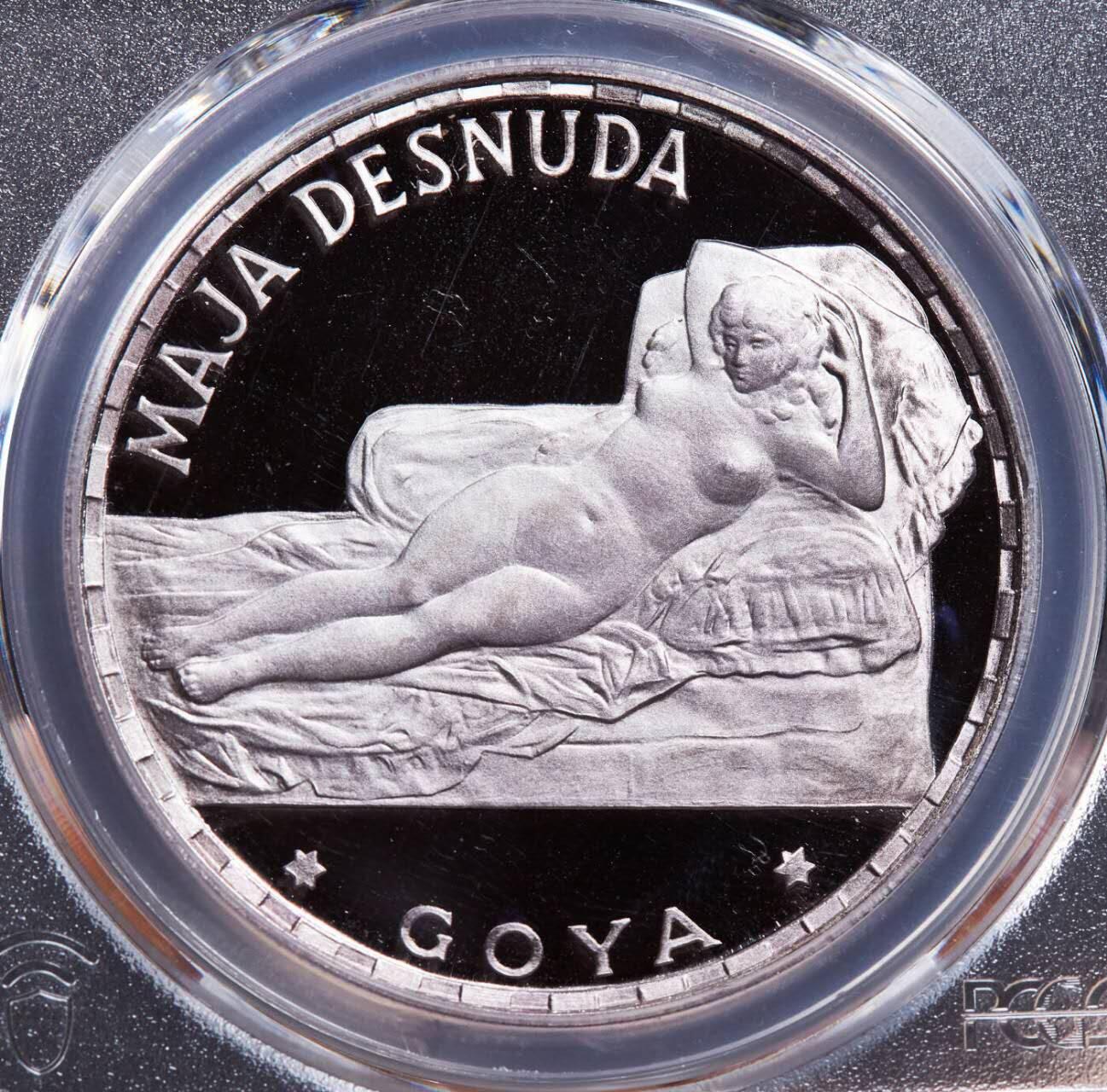 【俄甄集藏】2025年(044)11-12星期三晚 19:30 全场包邮 赤道几内亚1970年“戈雅名画《裸体的玛哈》”主题100比塞塔精制银币，PCGS PR68DC，重20克，999银，发行量30000枚，经典品种