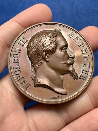 《竞宝斋》第437场 周日，周一2场连拍 （全场包邮） - 1864年拿破仑三世农业铜章 好品 带盒 蜜蜂铜标 59.3克 50.5mm