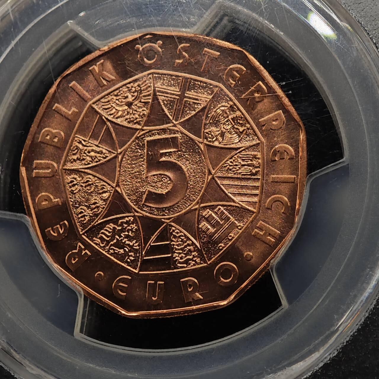 【淘币小摊】实时拍第七百九十五拍   银币套币场   满百包邮可预留二周 每周一统一发货   （少见）2022年奥地利5欧银铜币封装 新年系列-幸福是只鸟 8.41克925银 银币发行量5万 银币PCGS MS70冠军分 铜币PCGS MS69RD