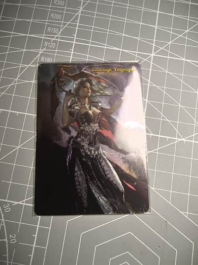 无佣金 不寄存 不收拍 链接少 我只是一个小小的卡牌收藏玩家  满150包邮非偏远  需要多宫大佬请私聊 部分卡牌设有底价（不想玩的那么累，即使有底价也会比市场价便宜的多，懂的自然懂） 拒绝小号抬价 大家放心拍 所有拍品部分套有卡膜 部分卡牌多宫 自制卡牌 不包厂瑕 放大镜 品控 勿拍 流拍商品会循环 感谢大家支持 留个关注 不定时上新 谢谢 - 燎原卡牌 光耀单卡 龙妈