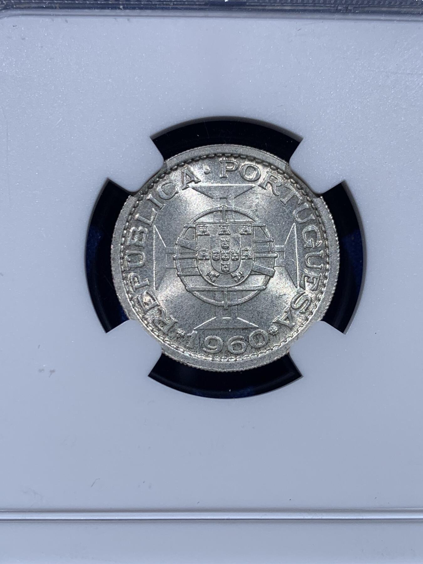 《竞宝斋》第437场 周日，周一2场连拍 （全场包邮） NGC MS62 葡属莫桑比克 1960年 5埃斯库多银币 卷拆品 低评 葡系必备