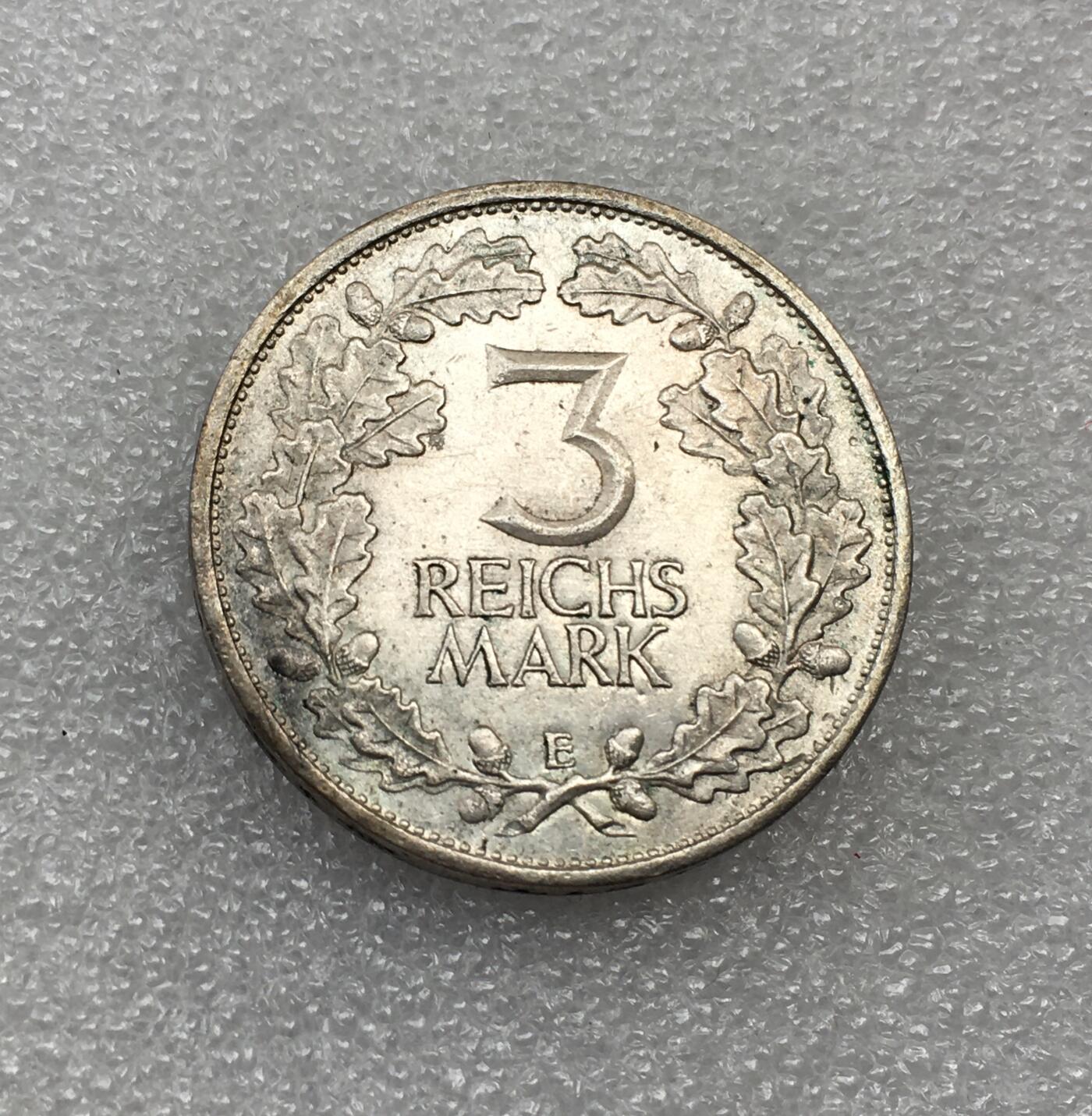 世界钱币专场拍卖 每周二开拍