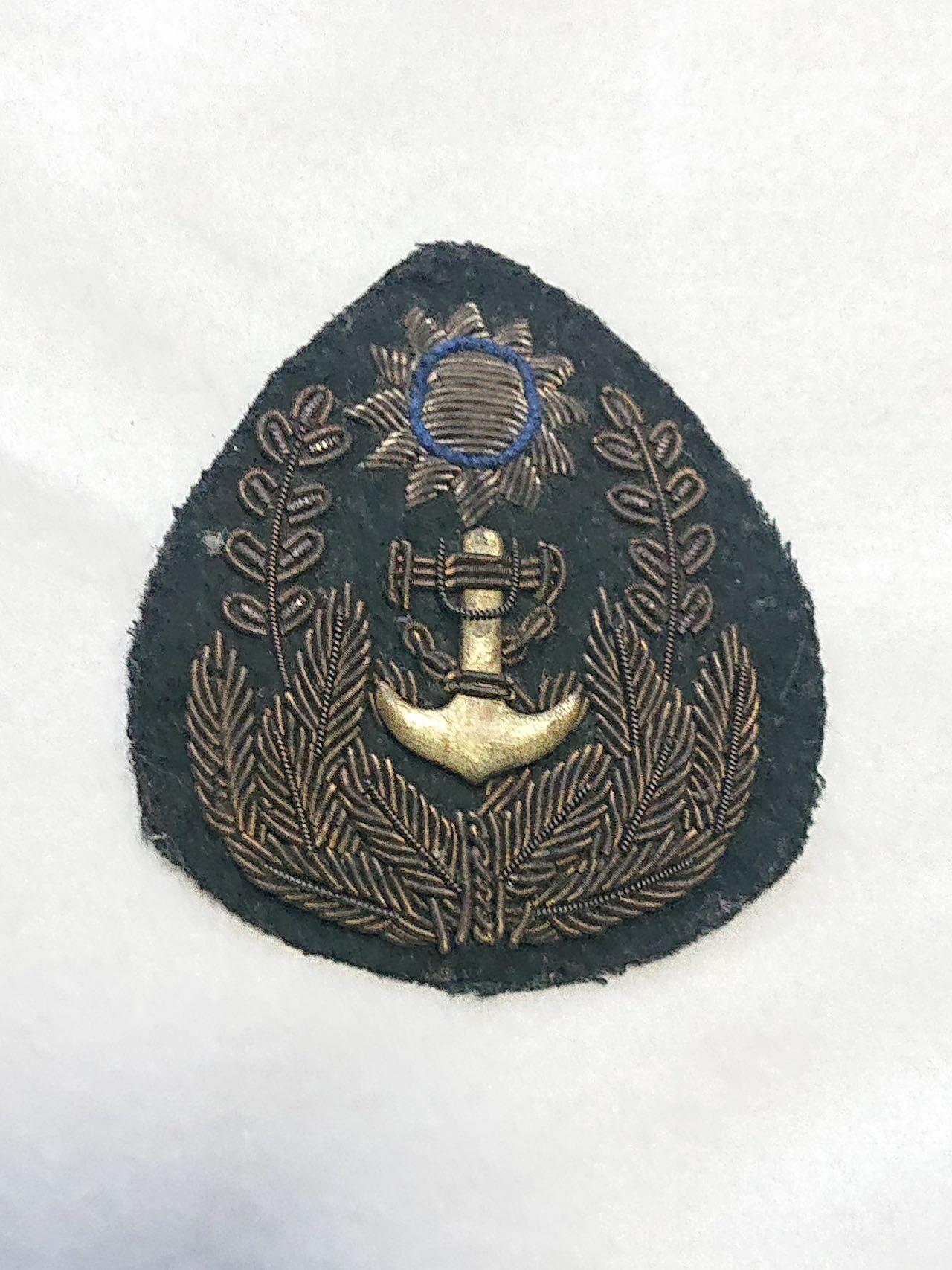 【第壹場】近代勋奖章徽章服饰杂项专场 民国海军金线绣帽徽
