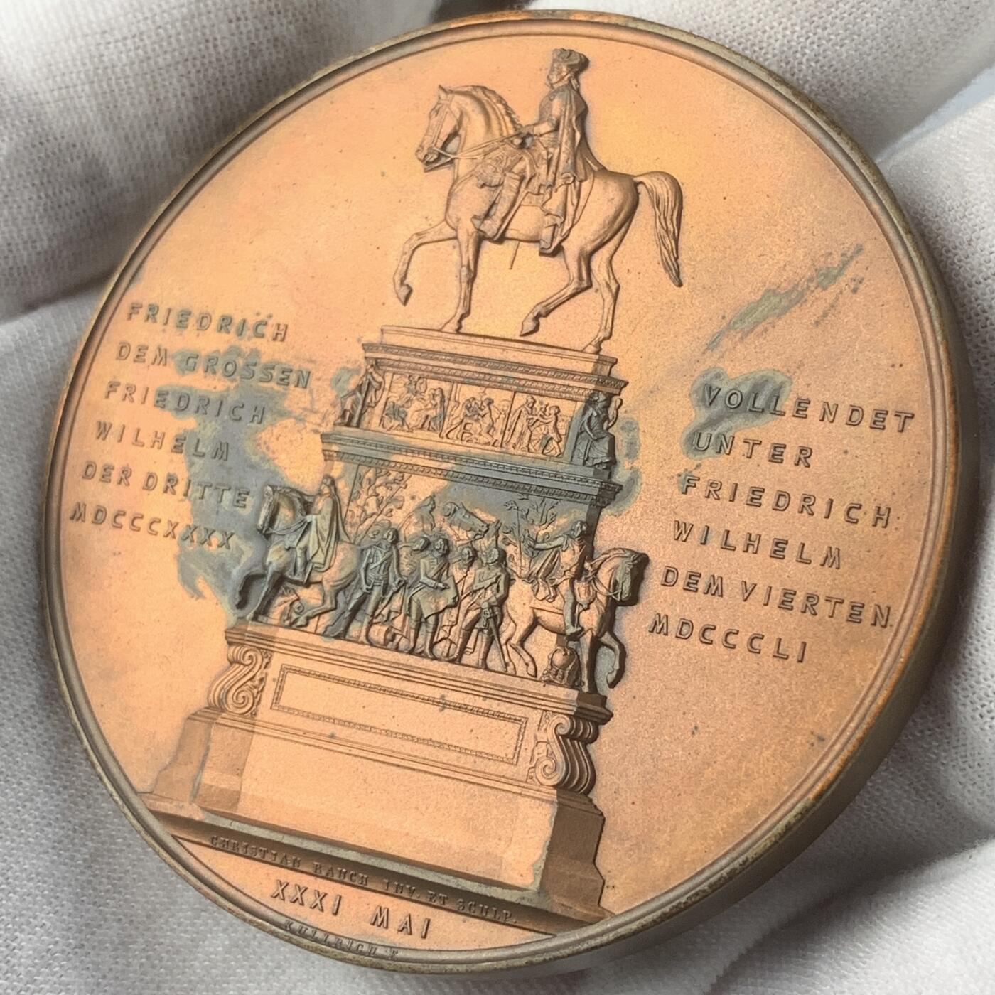 掌中浮雕-藏着的欧洲第041场 1851年普鲁士腓特烈大帝骑马雕像落成纪念铜章 ,61.5mm