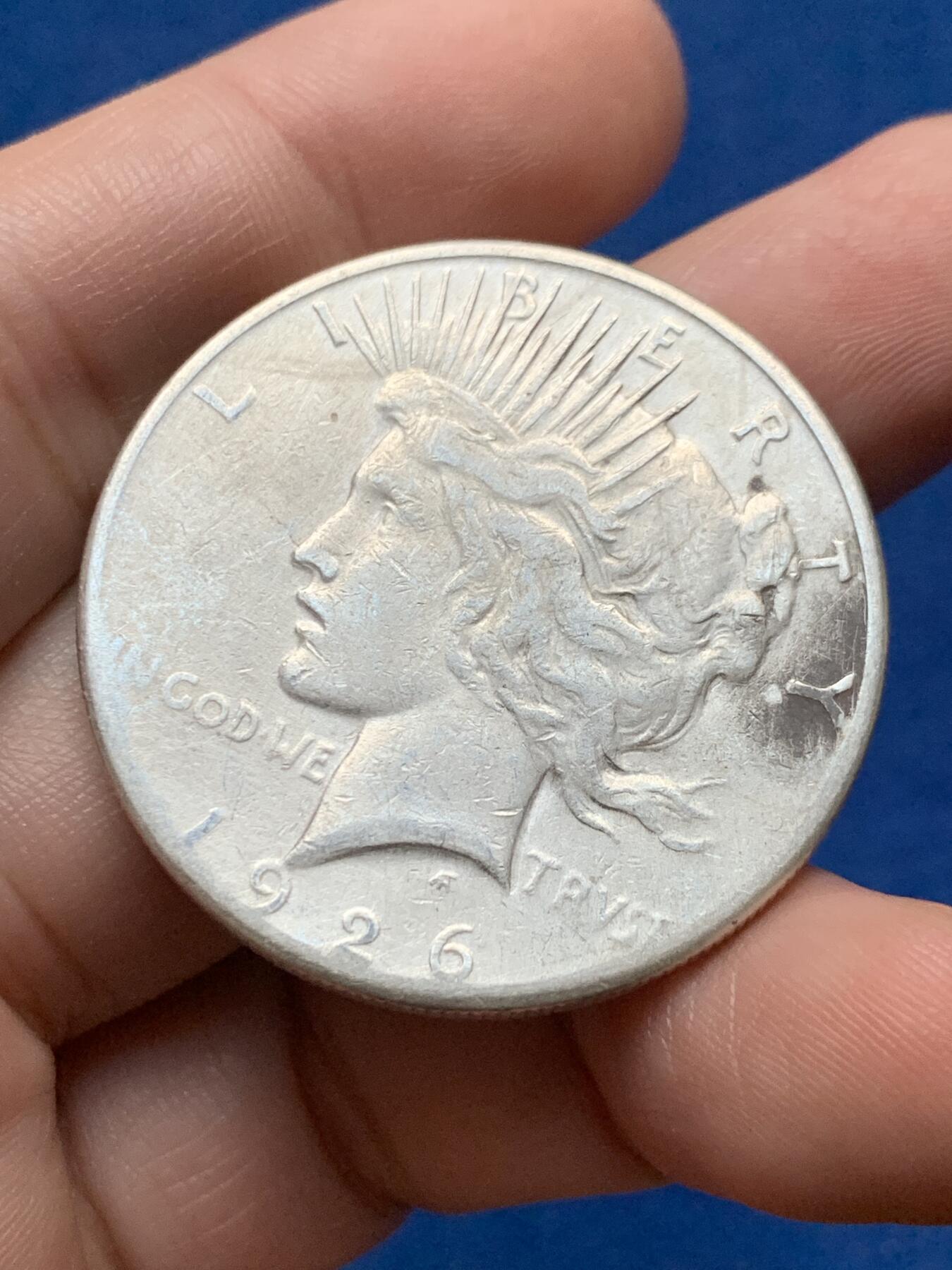 《竞宝斋》第437场 周日，周一2场连拍 （全场包邮） 美国 1926年 和平女神 1元 银币