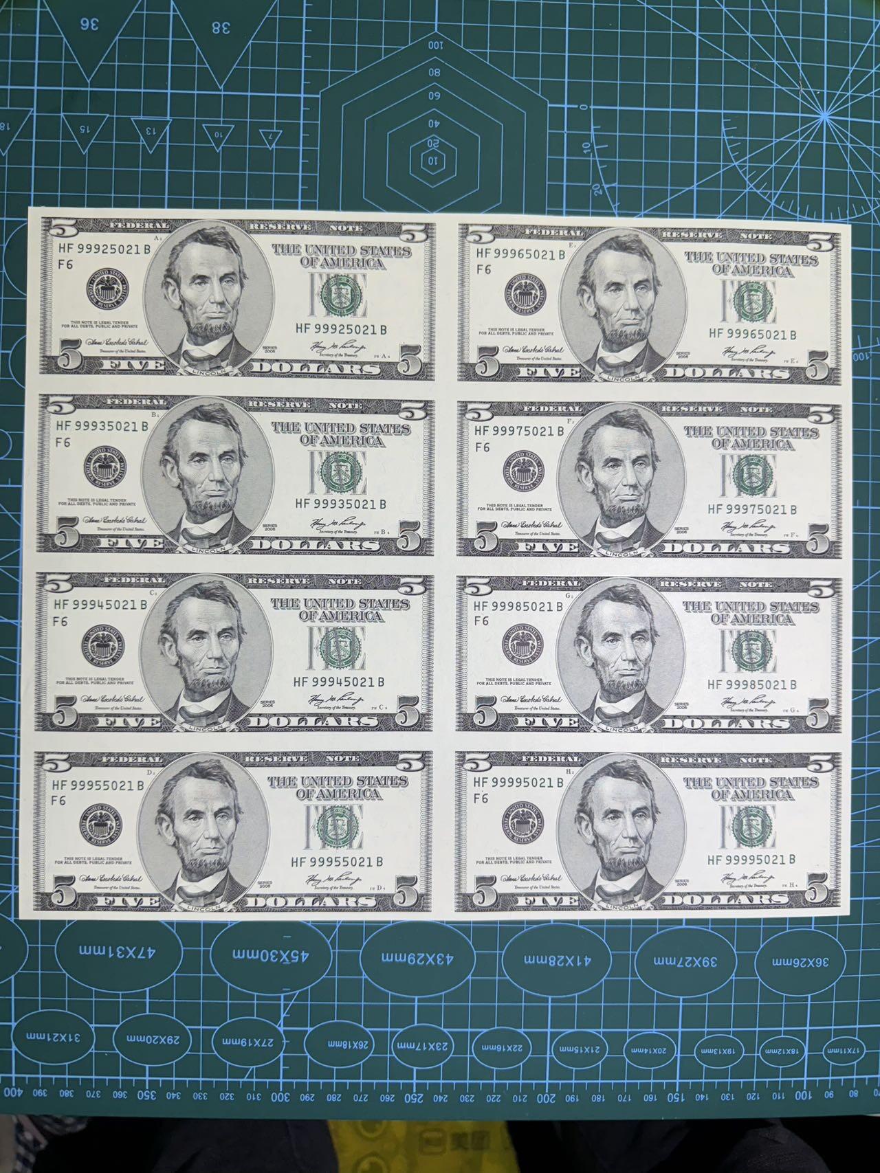 【炜奕收藏】，第五十期 2006年美国5美元8连体，UNC品相