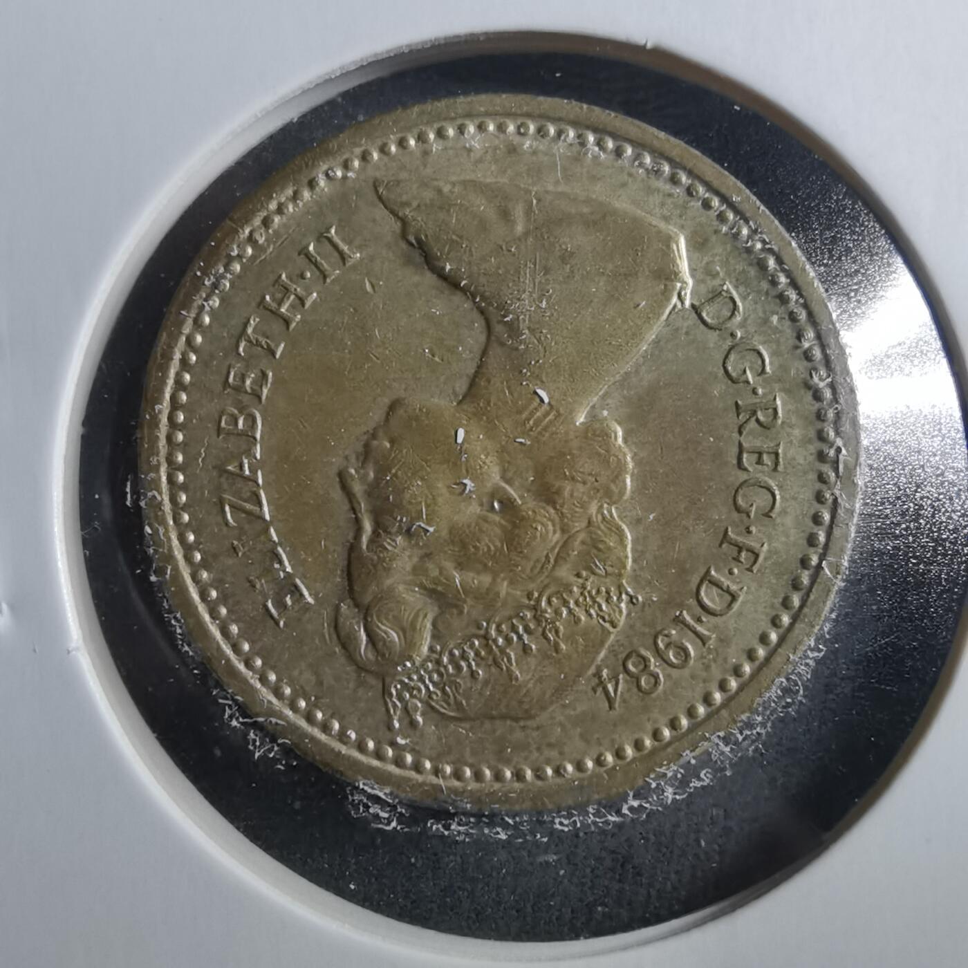 沼泽如烟--第899场 英国1984年1磅