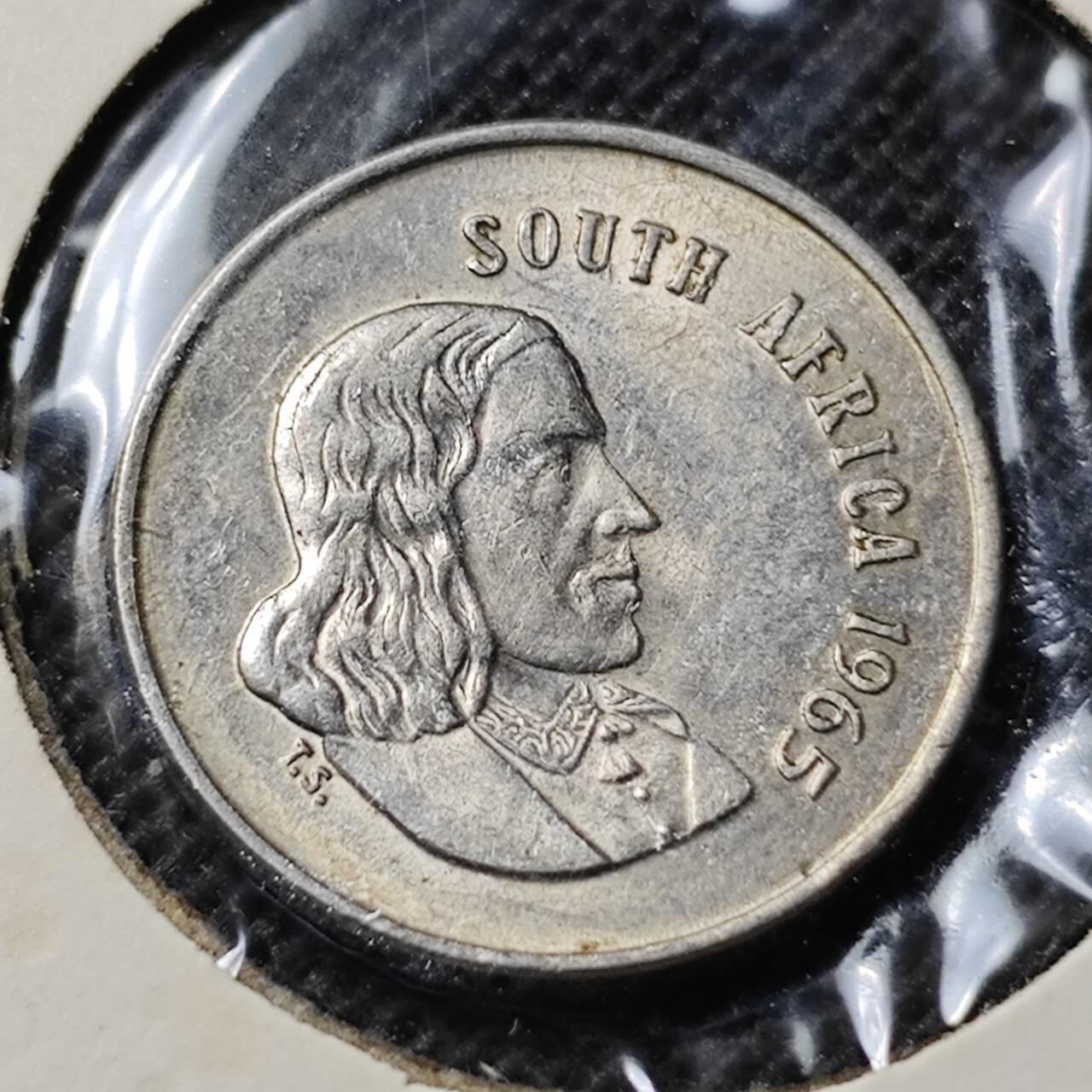 KK钱币收藏小铺  第368场  2月预留时间 周末发货  1964南非5分