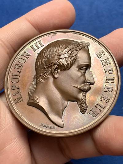 《竞宝斋》第437场 周日，周一2场连拍 （全场包邮） 1864年拿破仑三世农业铜章 好品 带盒 蜜蜂铜标 59.3克 50.5mm