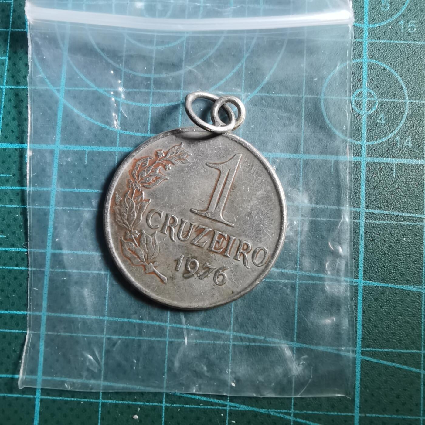 沼泽如烟--第899场 巴西1976年1克鲁塞罗挂件