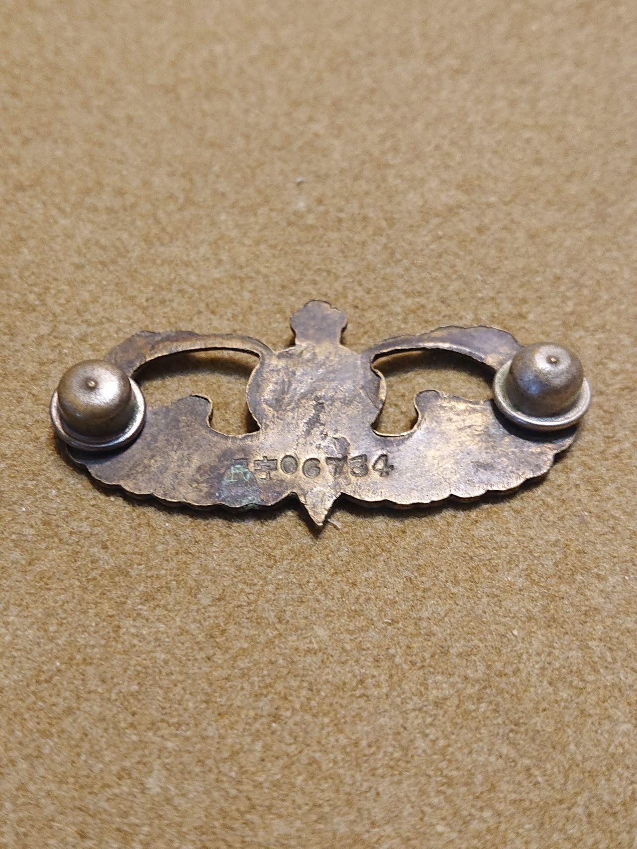 【第壹場】近代勋奖章徽章服饰杂项专场 民国伞兵胸标