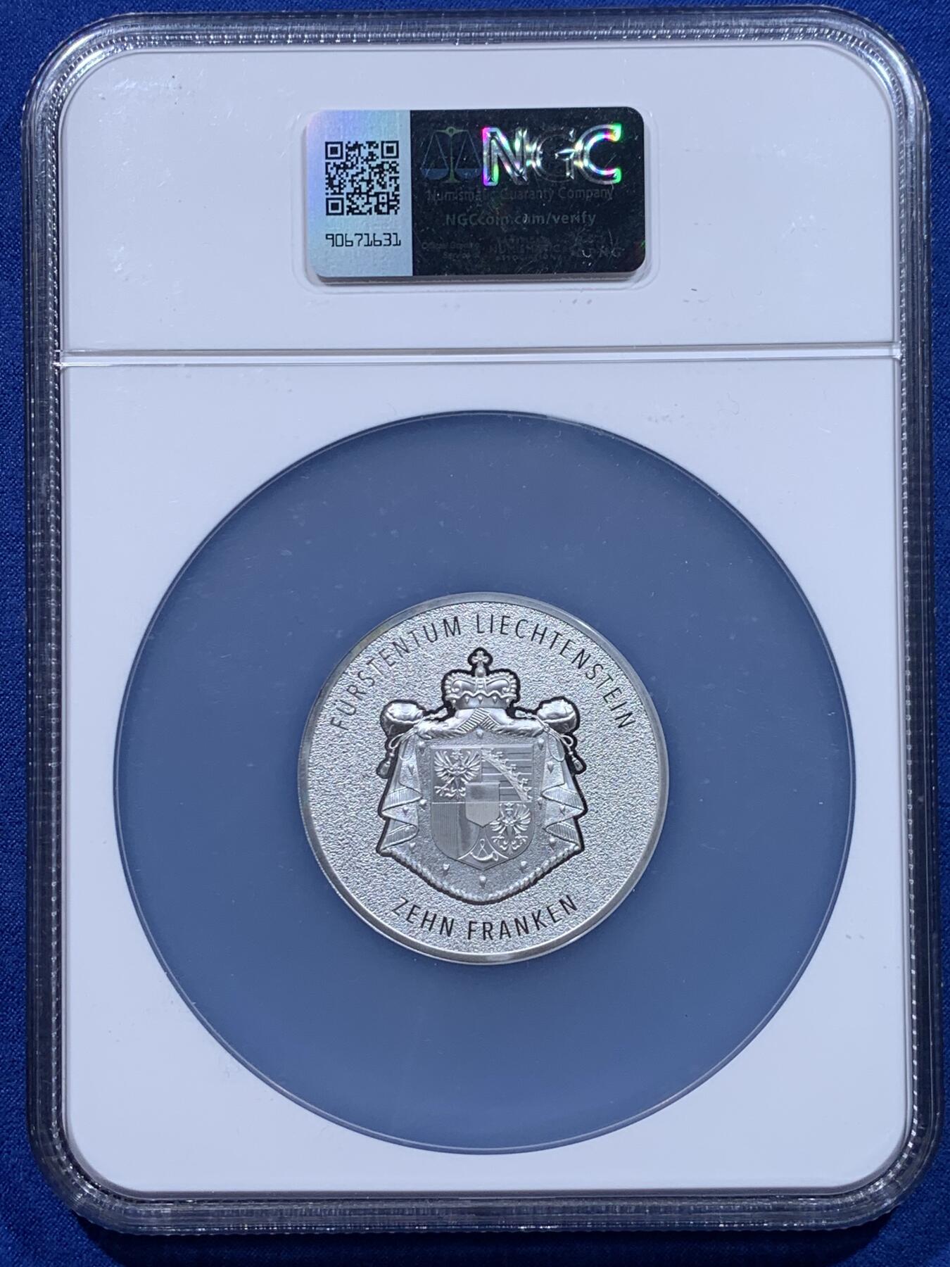 《竞宝斋》第437场 周日，周一2场连拍 （全场包邮） NGC MS70 列支敦士登2024年瑞士法郎诞生100周年 莱茵河谷 2盎司银币 首期蓝标 加大盒封装